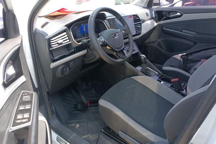 Used Jetta VS7 2023 280TSI Automatic Trend Edition Left Front Seat