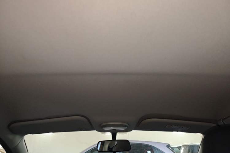 Used Chery QQ Little Ant 2022 Sweet Pink Edition Half-Sugar Version Lithium Iron Phosphate 29.2 kWh 30 kW 301 km