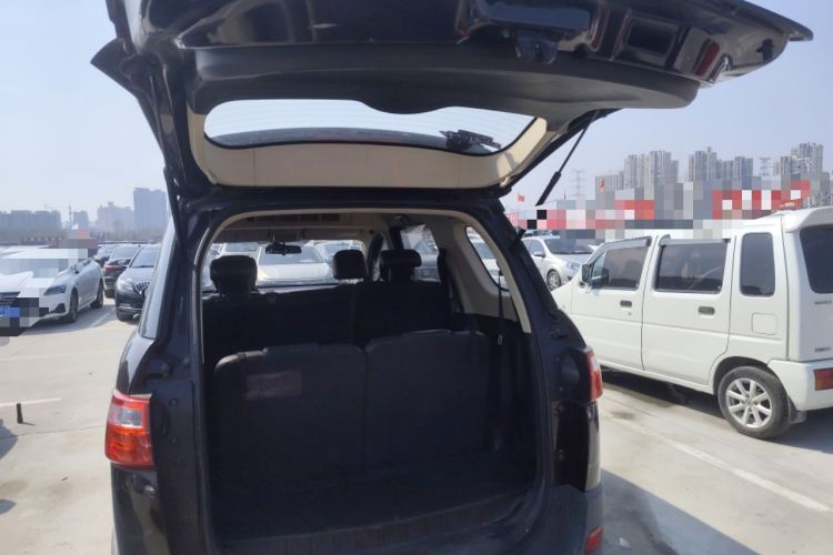 Used Dongfeng Fengon 370 2016 1.5L Manual Luxury 7-Seater
