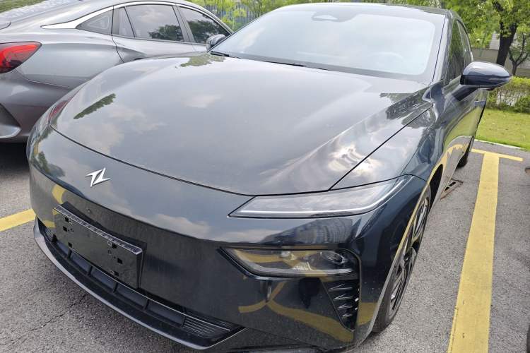 Used Dongfeng eπ eπ007 2024 Range-Extended 200 RuYi Edition