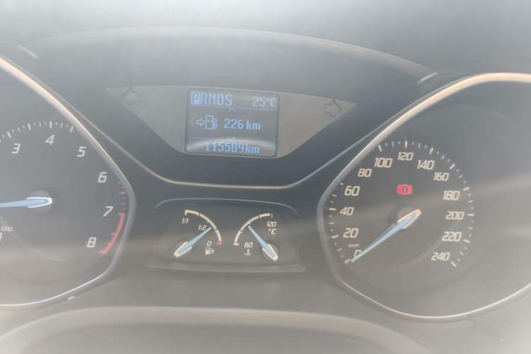 Used Ford Focus 2012 Hatchback 1.6L Automatic Fashion Edition
