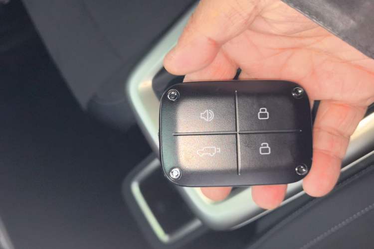 Used iCAR V23 2026 Model V23S 501 Four-Wheel Drive Peak Performance Edition Interior 1