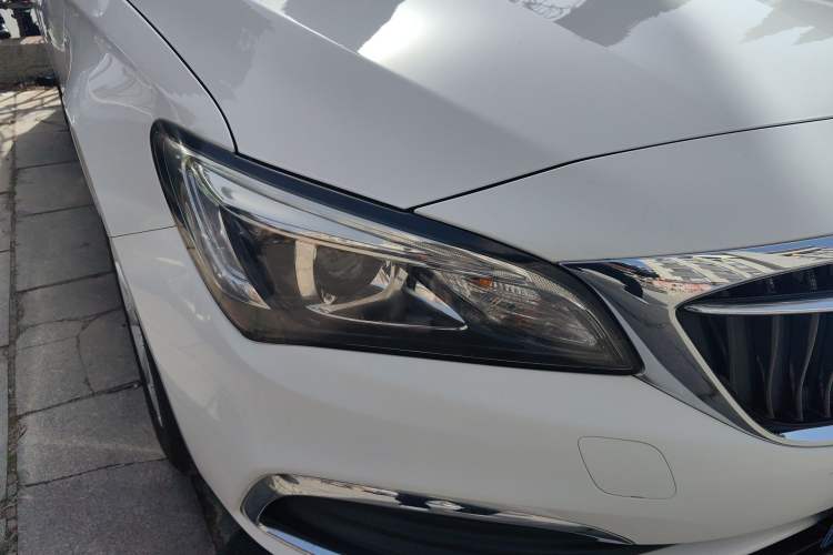 Used Buick Verano 2018 Sedan 15S Automatic Leading Model