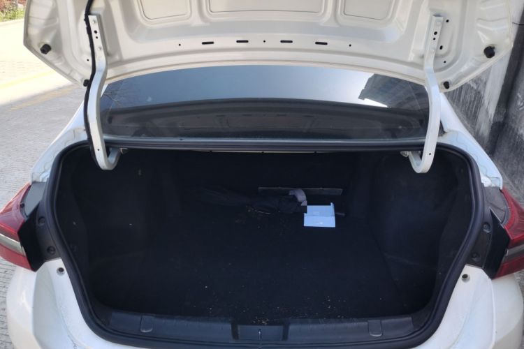 Used Chery Arrizo GX 2019 Pro 1.5T CVT Model Color Version China VI Standard Trunk