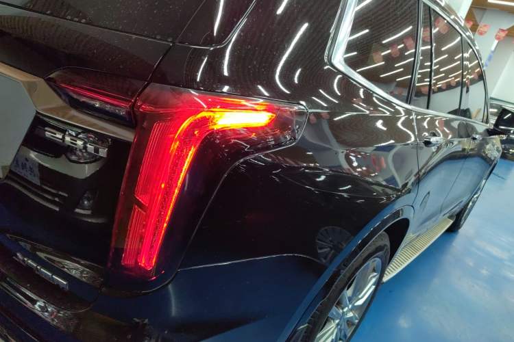 Used Cadillac XT6 2021 2.0T 7-Seater Two-Wheel-Drive Luxury Version