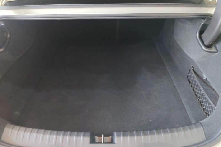 Used Xiaomi Auto SU7 2024 Rear-Drive Long-Range Intelligent Driving Version