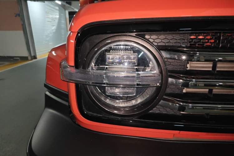 Used Tank 300 2023 City Edition 2.0T Essential Model Right Front Headlight