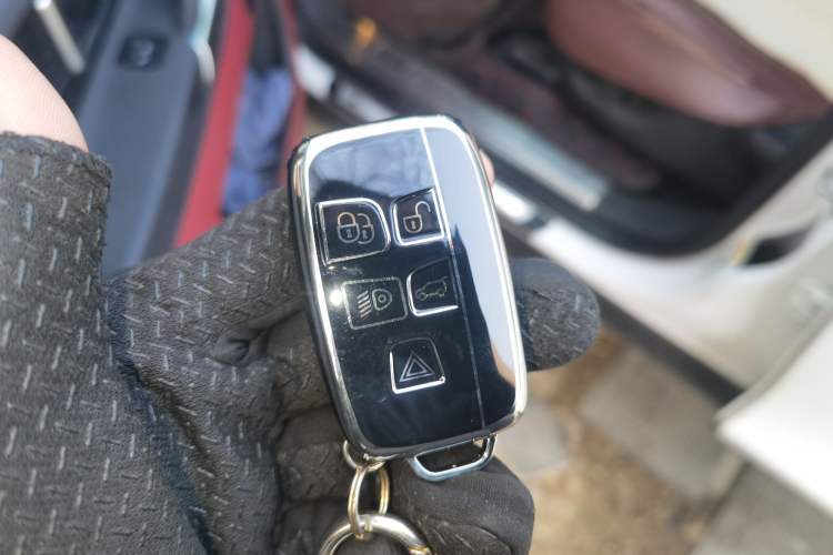 Used Land Rover Discovery Sport 2017 2.0T SE