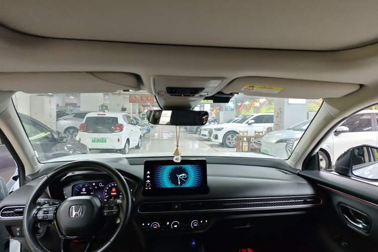 Used Honda HR-V 2023 2.0L eHEV Dynamic Edition
