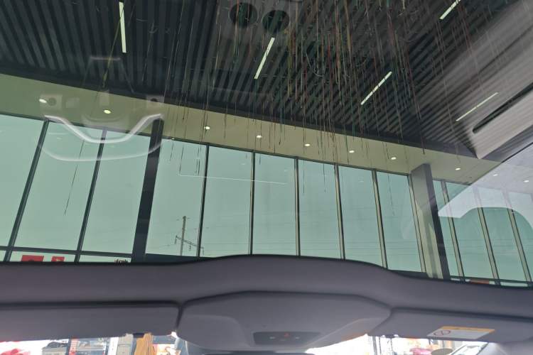 Used Avatr 06 2025 Pro Range-Extended Edition Headliner