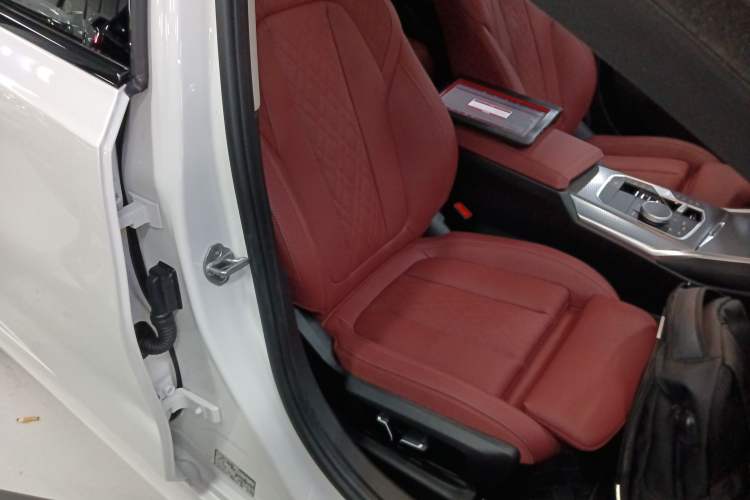 Used BMW 3 Series 2026 330Li M Sport Night Package