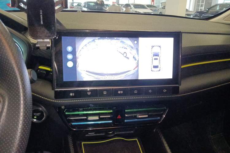 Used Roewe i5 2021 Revised Version 1.5L CVT Diamond Edition