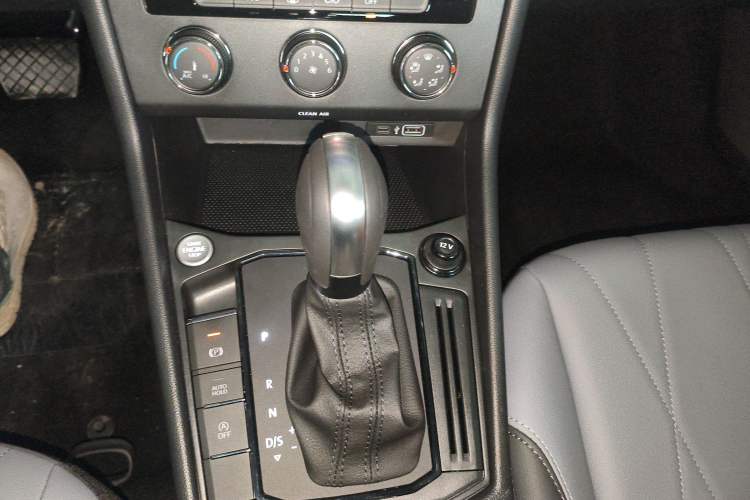 Used Volkswagen Lavida 2026 1.5L Automatic Five-Million Edition
