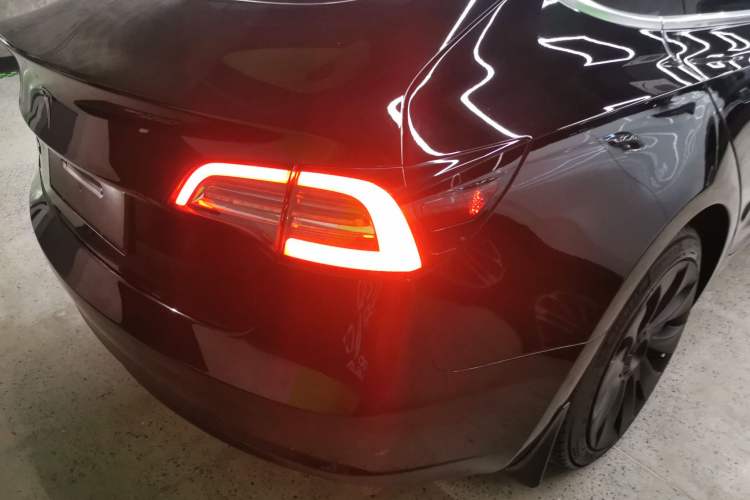 Used Tesla Model 3 2019 Standard Range Rear-Drive Upgraded Version Exterior 3