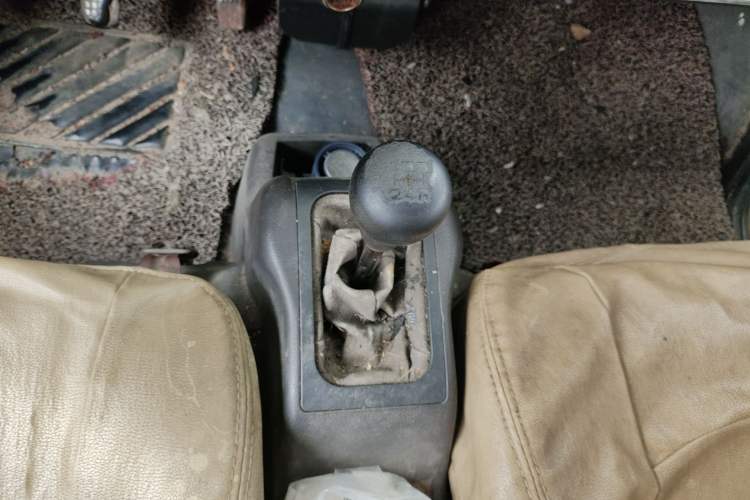 Used Wuling Rongguang 2011 1.2L Base Version Gear Lever