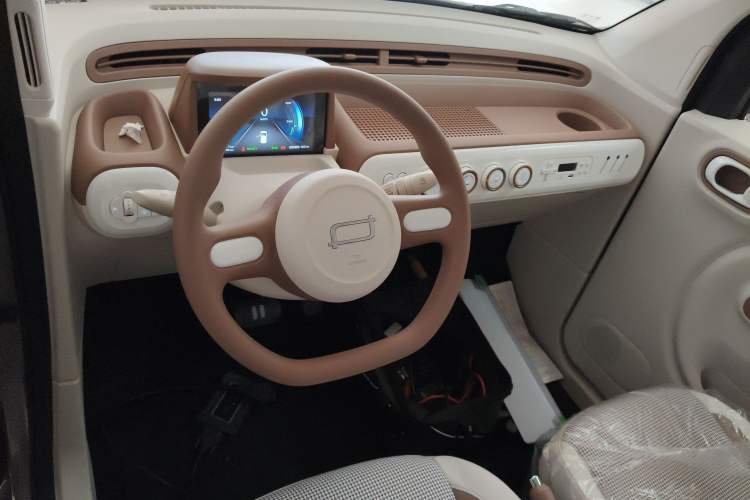 Used Bestune Pony 2026 Model 222km Cute Horse Plus