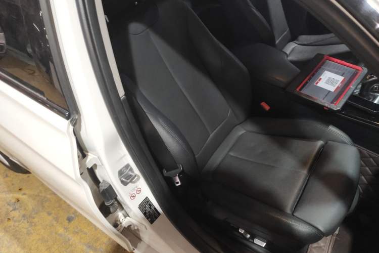 Used BMW 3 Series 2018 320Li Leading Model M Sport Package