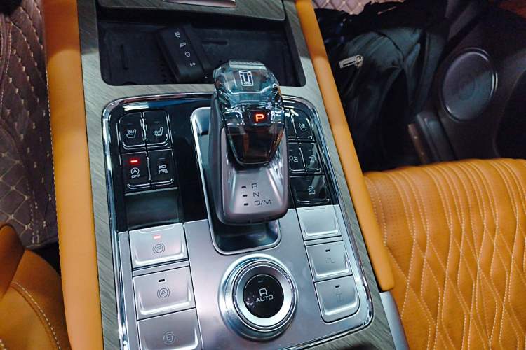 Used Tank 500 2023 3.0T Business Edition "Creation" Style 5 Seats