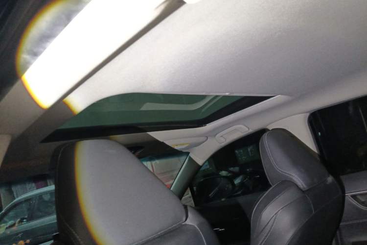 Used Toyota Harrier 2022 Dual-Engine 2.5L CVT Two-Wheel Drive Luxury Edition Headliner