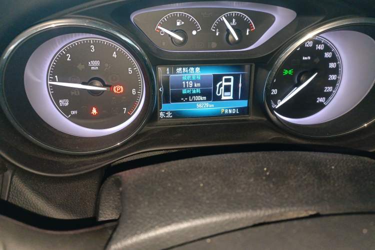 Used Buick Envision 2020 20T Two-Wheel Drive Elite Version Odometer Close Up