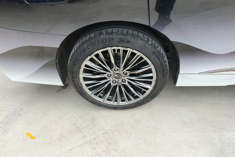 Used GAC Trumpchi M8 2021 Lingxiu Series 390T Deluxe Edition Right Rear Wheel Hub