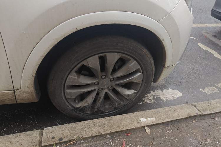 Used Chery Tiggo 5x 2017 1.5T DCT Elite Model Right Front Wheel Hub