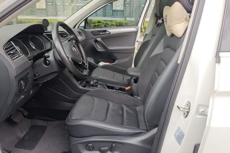 Used Volkswagen Tiguan L 2017 330TSI Automatic Two-Wheel Drive Flagship Edition Left Front Seat