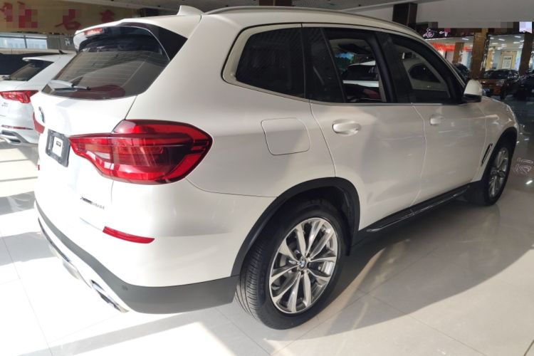 Used BMW X3 2021 Facelift xDrive25i Luxury Package Rear Right 45 Deg