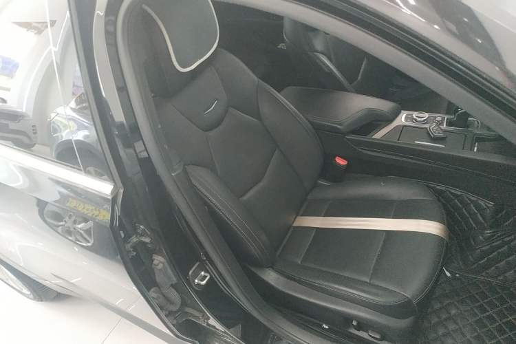 Used Cadillac CT5 2022 28T Luxury Version (Standard Edition) Right Front Seat