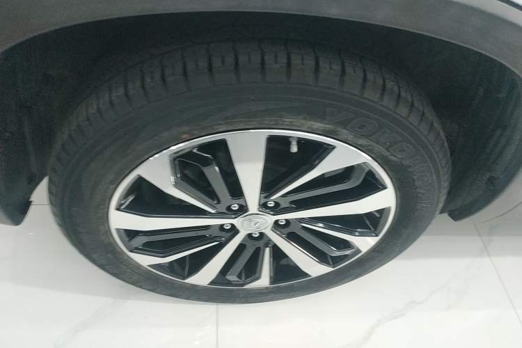 Used CHANGAN CS75 2018 280T Automatic Yazi Model China V Standard
