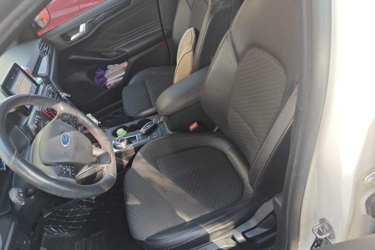 Used Ford Focus 2020 Sedan EcoBoost 180 Automatic ST Line