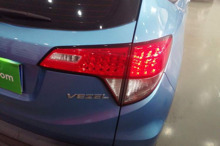 Used Honda Vezel 2020 1.5L CVT Pioneer Edition