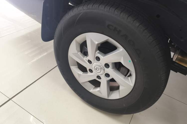 Used Great Wall King Kong Poer 2024 2.0T Automatic 8AT Gasoline Four-Wheel Drive Navigation Version – Flat Bed