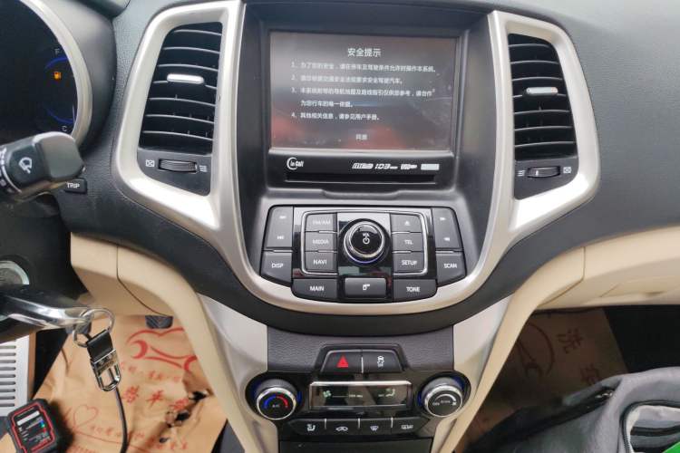 Used Changan Eado 2015 1.6L Manual Luxury Model China V Standard