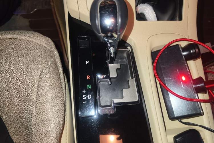 Used Lexus ES 2013 250 Elite Edition Gear Lever