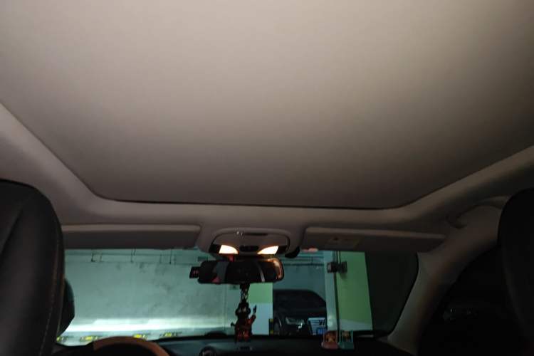 Used Jeep Cherokee 2016 2.0L Superior Edition