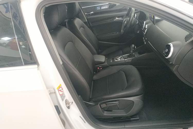 Used Audi A3 2018 30th Anniversary Edition Sportback 35 TFSI Fashion Model