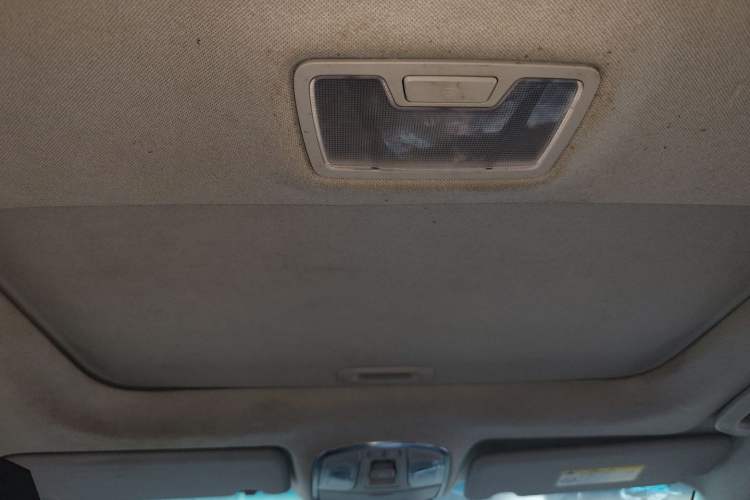 Used Hyundai Tucson 2015 1.6T Dual-Clutch Two-Wheel-Drive Smart Model Headliner