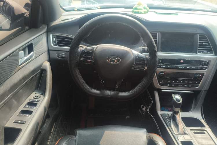 Used Hyundai Sonata 2017 1.6T GLS Smart Model Steering Wheel
