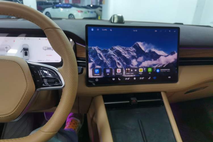 Used Hima AITO M7 2024 1.5T Intelligent Driving Rear-Drive Max Edition 6 Seats Audio And AC Panel