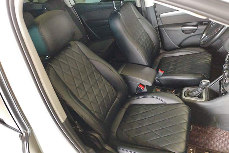 Used Volkswagen Sharan 2013 1.8TSI Standard Model
