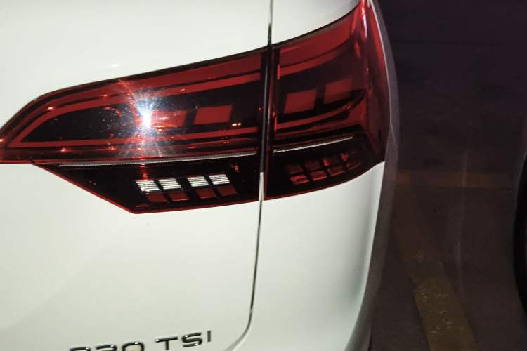 Used Volkswagen Tayron 2021 330TSI Two-Wheel Drive Luxury Smart Connectivity Version