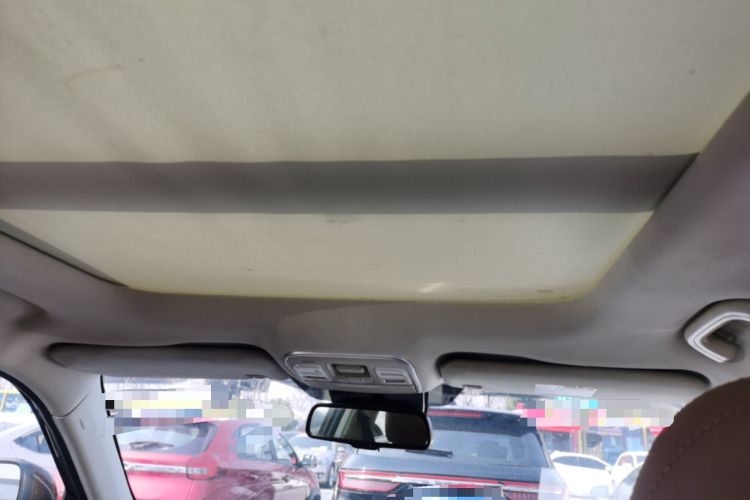 Used Geely Auto Emgrand X7 Sport 2016 1.8TD Automatic All-Wheel-Drive ZhiZun Edition Headliner