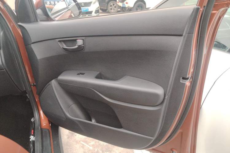 Used Kia KX3 2017 1.6L Automatic Aoya Version
