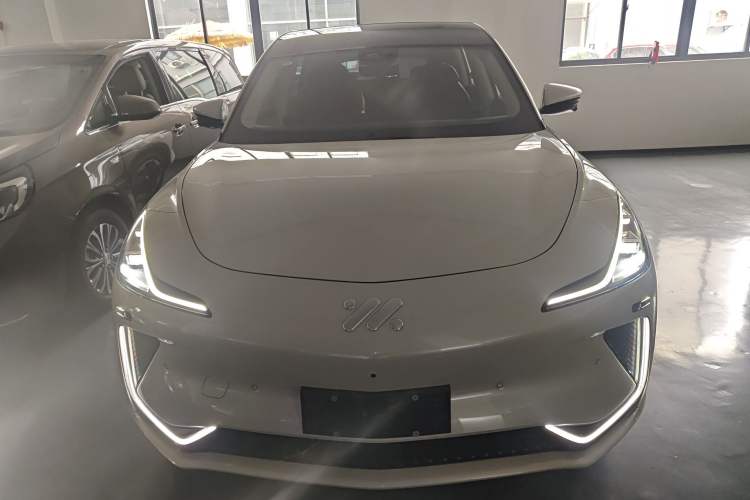 Used IM LS7 2023 77 kWh Urban Fit Rear-Wheel Drive Front