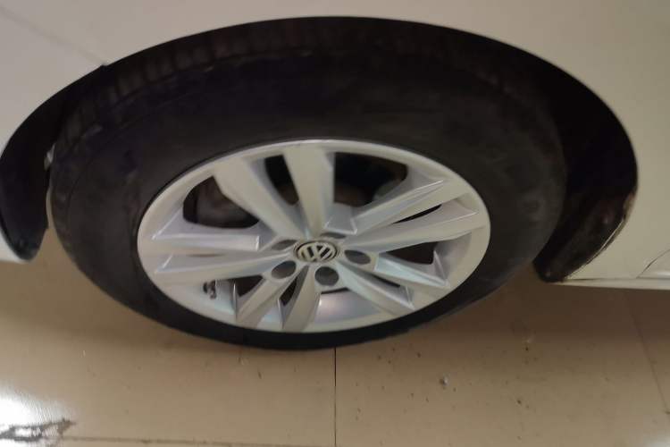 Used Volkswagen Santana 2016 1.6L Automatic Comfort Edition