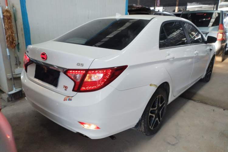 Used BYD G5 2014 1.5TID Automatic Flagship Model

