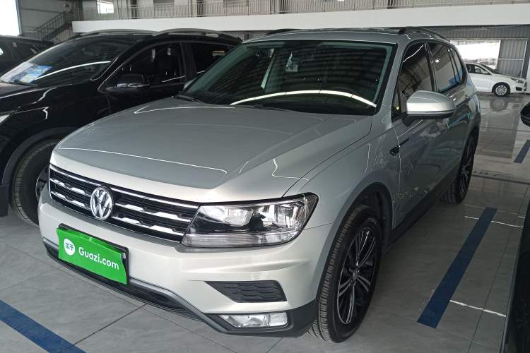 Used Volkswagen Tiguan L 2020 330TSI Automatic Two-Wheel Drive Luxury Edition China VI Standard