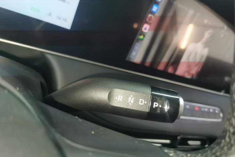 Used Roewe D7 2023 DMH 125km Superior Edition