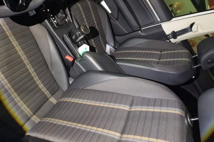 Used Volkswagen Lavida 2022 280TSI DSG Comfort Edition Left Front Seat